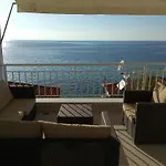 Hébergement de vacances By The Sea With Great View *