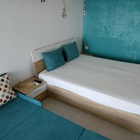 By The Sea With Great View Siviri