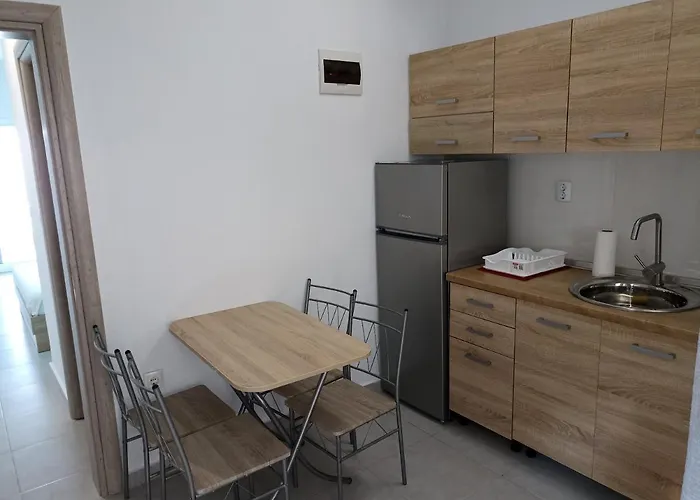 By The Sea With Great View Siviri